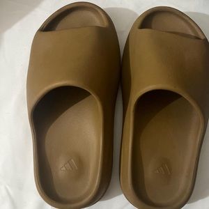 Yeezy Slides